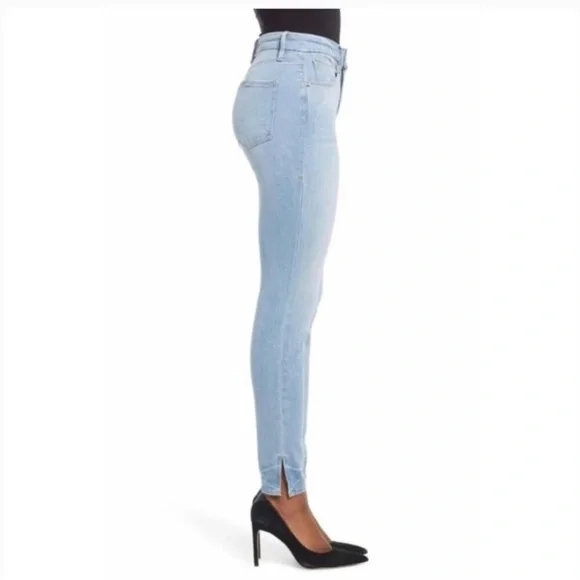 Good American Good Legs Split Hem Skinny Jeans Light Wash Size 12/31 - Picture 3 of 12